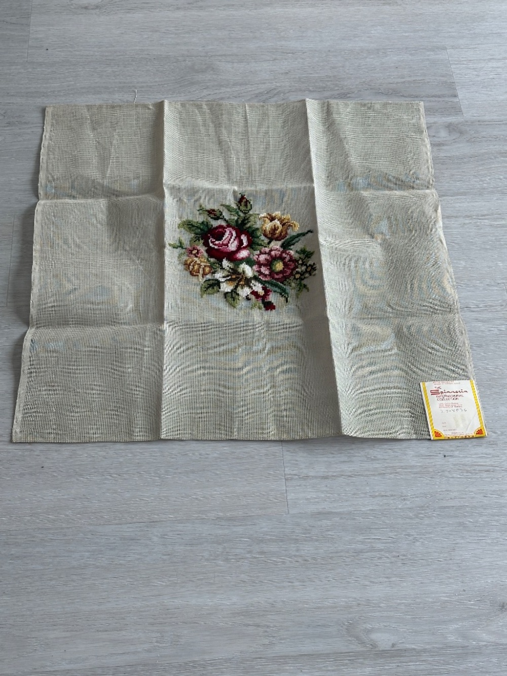 Spinnerin International Collection Vintage Needlepoint Canvas Rose Floral 17x17